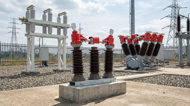 सर्किट ब्रेकर और डिस्कनेक्ट स्विच के बीच अंतर